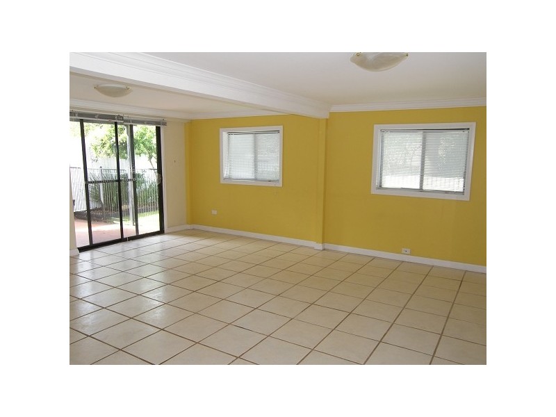 Centenary Heights QLD 4350