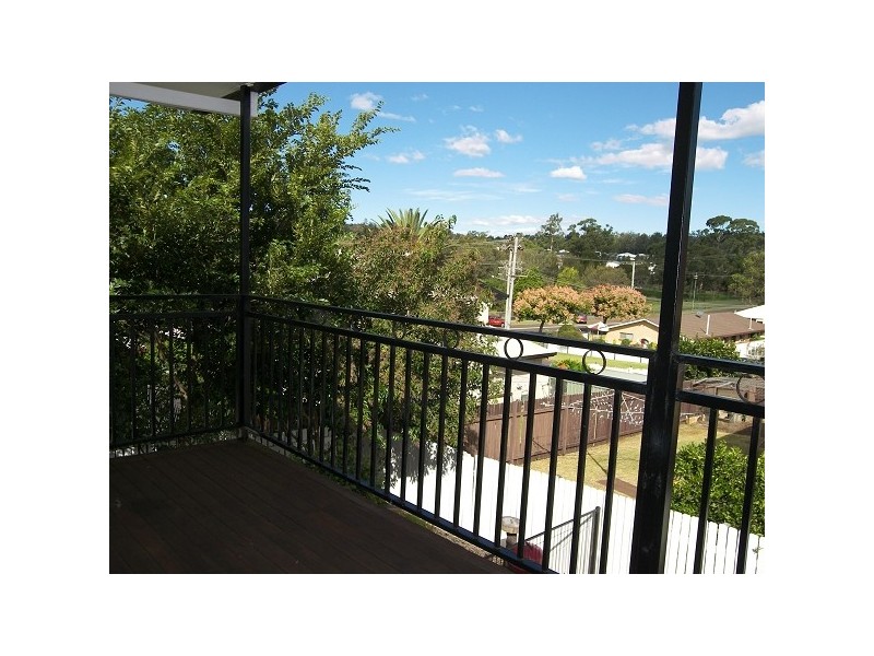 Centenary Heights QLD 4350