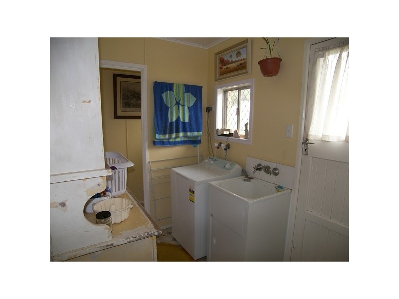 1/14 Ascot Street, Newtown QLD 4350