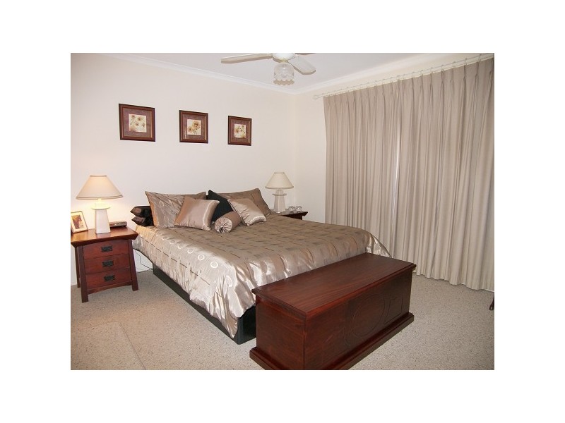 Kearneys Spring QLD 4350