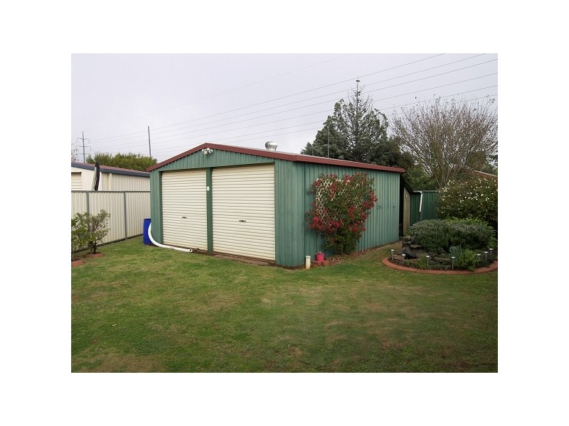 Kearneys Spring QLD 4350