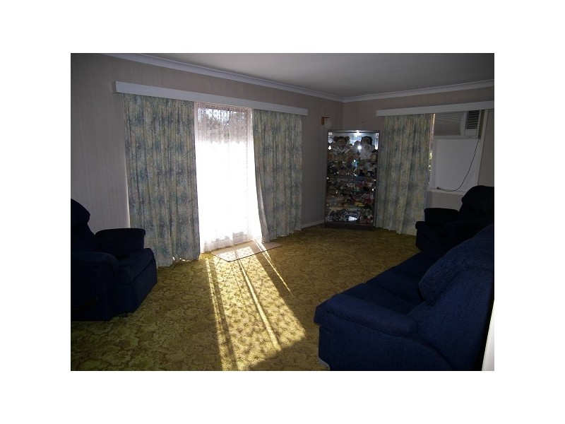 18 Friend Street, Toowoomba QLD 4350