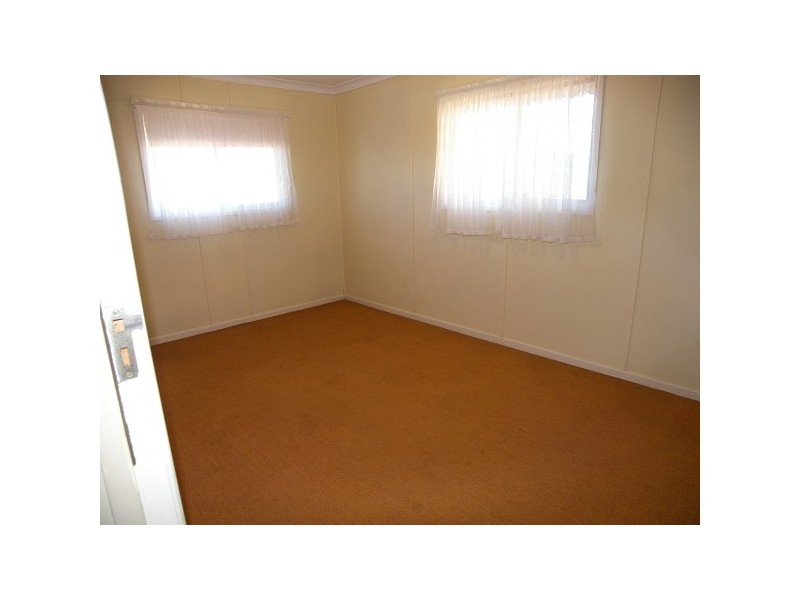 18 Friend Street, Toowoomba QLD 4350