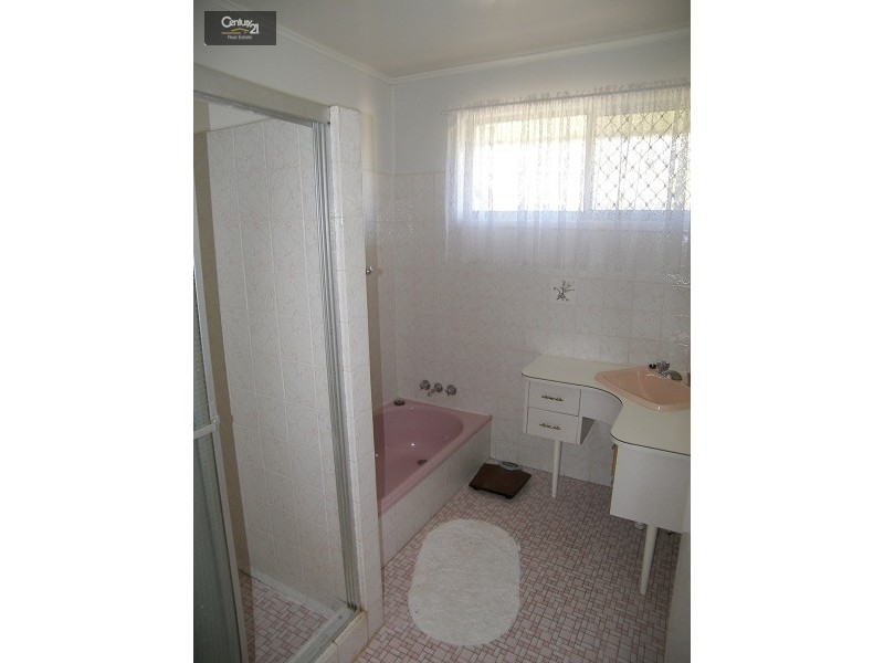 101 Drayton Road, Harristown QLD 4350