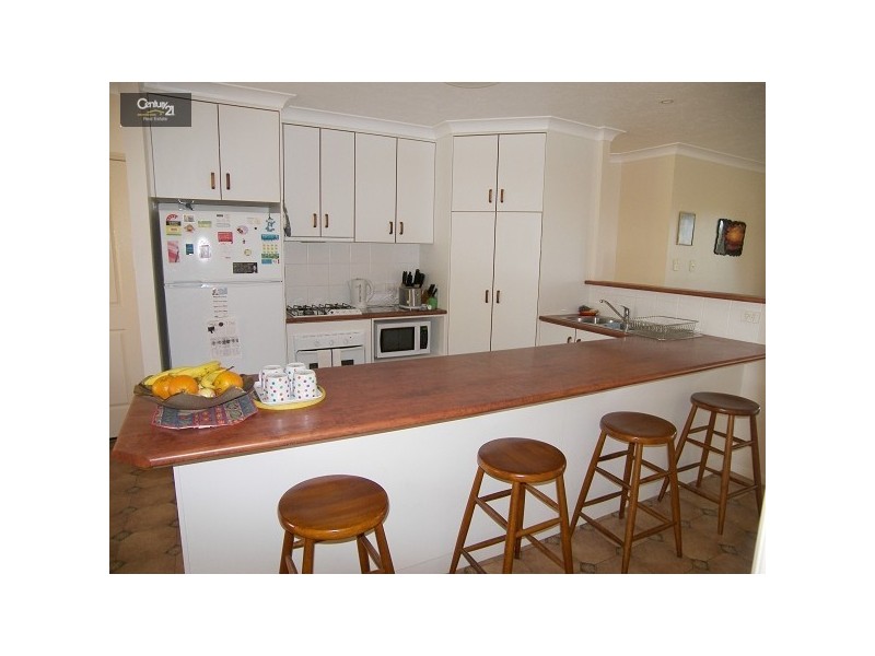 38 Catalina Drive, Wilsonton QLD 4350