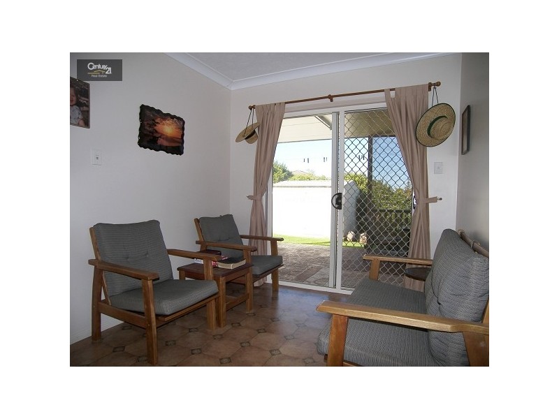 38 Catalina Drive, Wilsonton QLD 4350