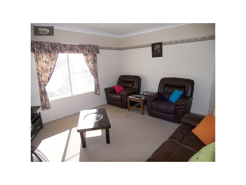 38 Catalina Drive, Wilsonton QLD 4350