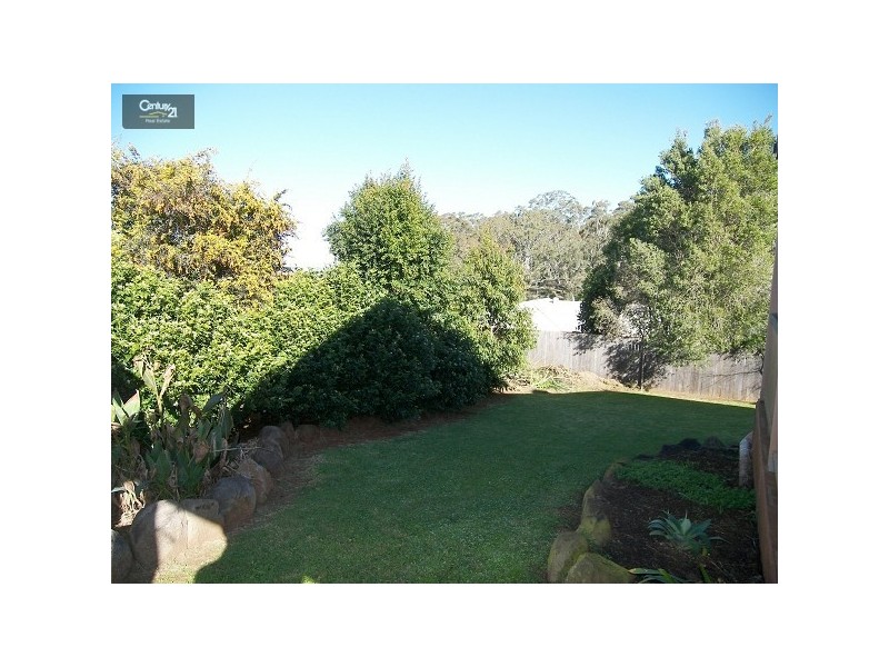 38 Catalina Drive, Wilsonton QLD 4350