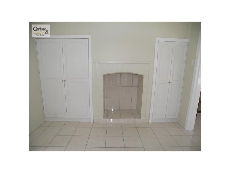 345 Margaret Street, Newtown QLD 4350