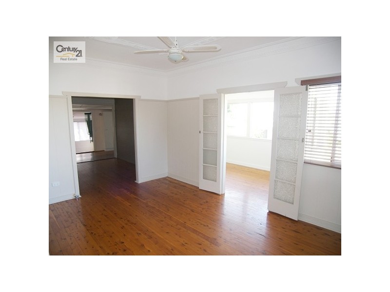 1 Donegal Street, Toowoomba QLD 4350