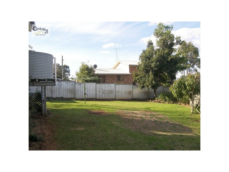 1 Donegal Street, Toowoomba QLD 4350