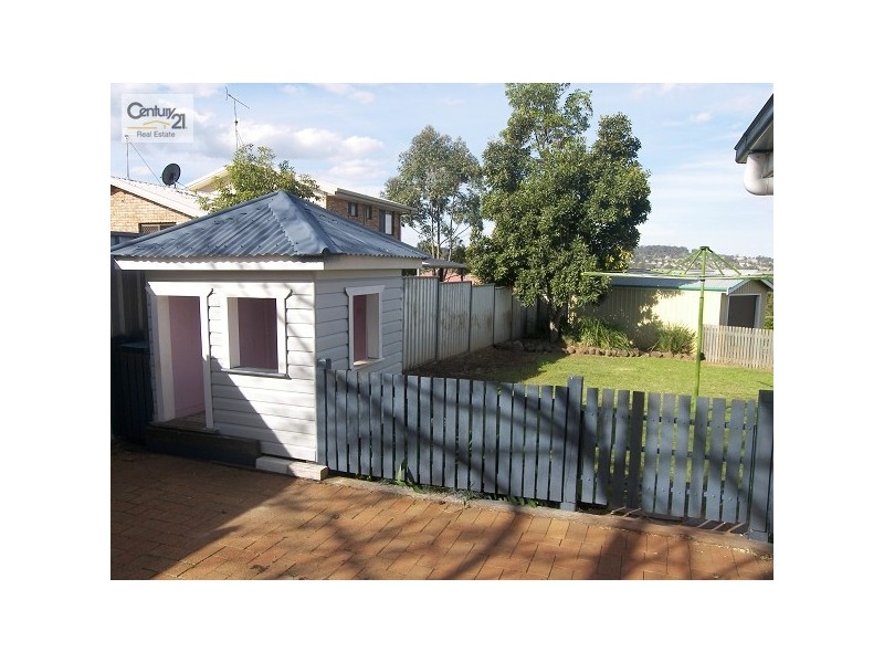 1 Donegal Street, Toowoomba QLD 4350