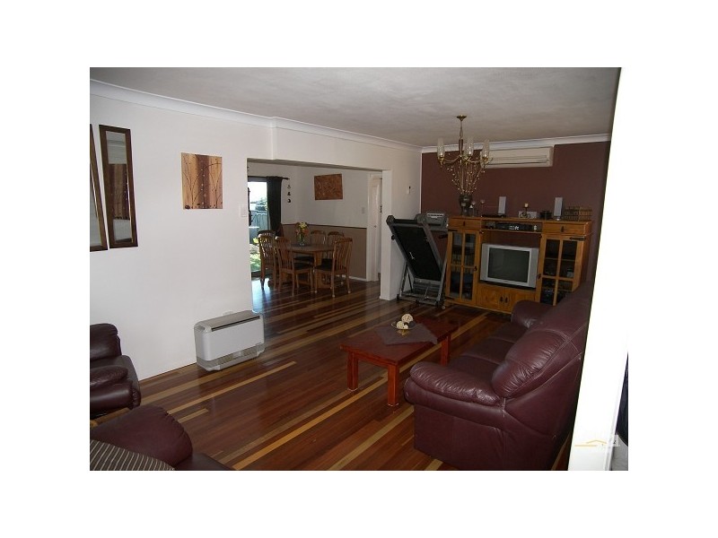 Centenary Heights QLD 4350