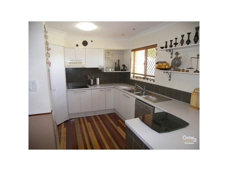 Centenary Heights QLD 4350