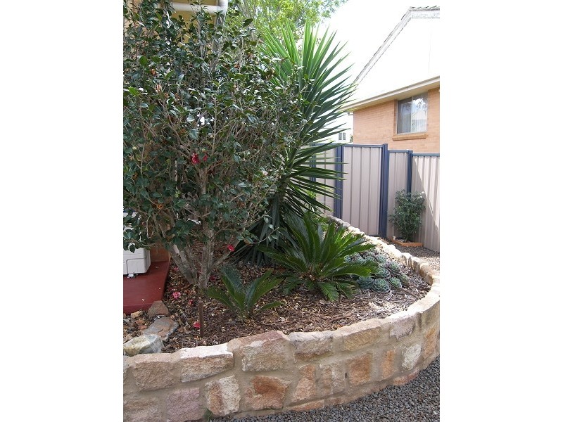 Centenary Heights QLD 4350