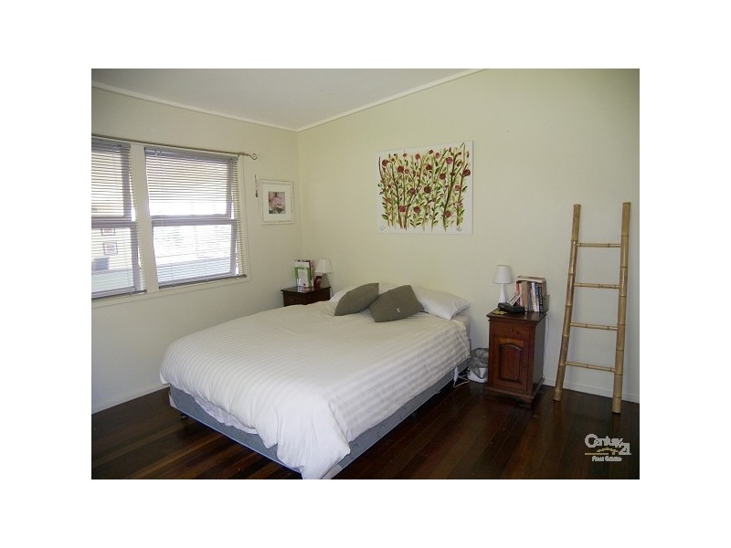 Ravensbourne QLD 4352