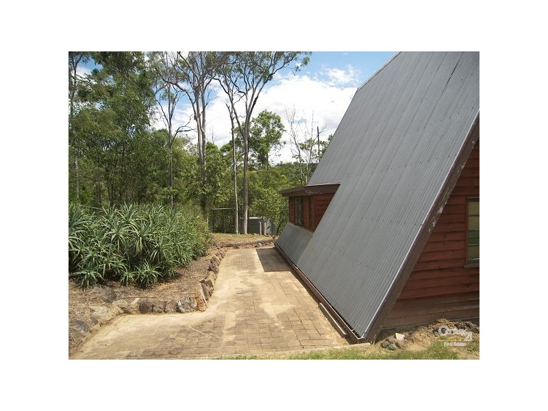27 Berghofer Drive, Toowoomba QLD 4350