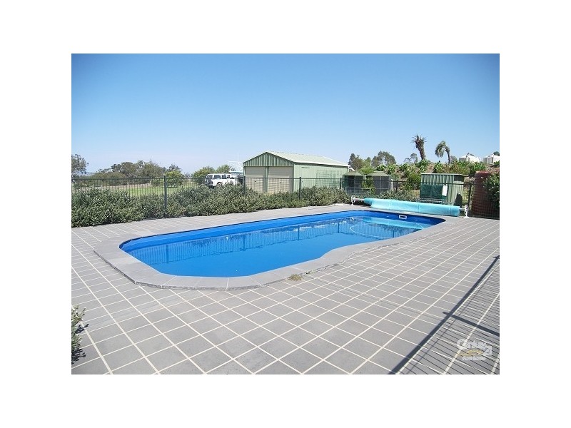39 Stark Drive, Vale View QLD 4358