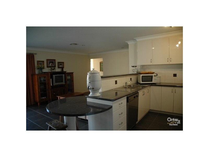 39 Stark Drive, Vale View QLD 4358