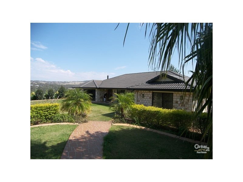 13 Graham Court, Hodgson Vale QLD 4352