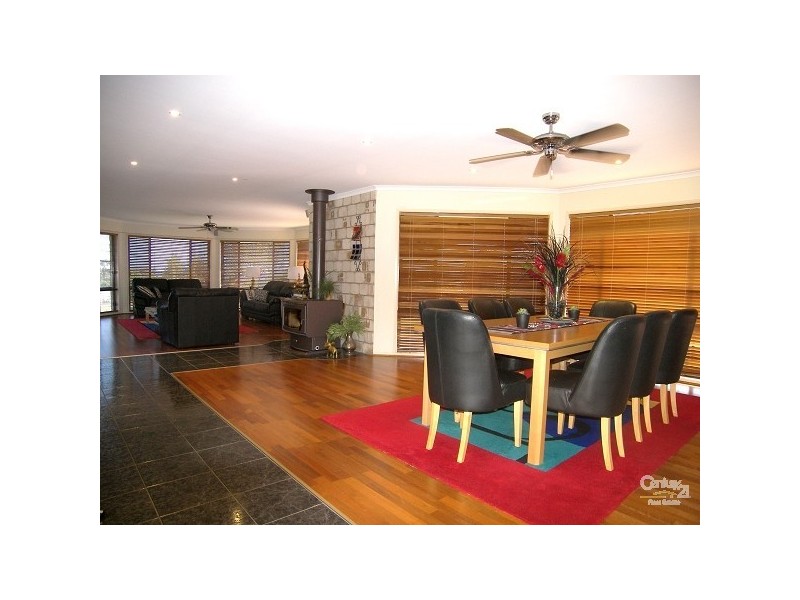 13 Graham Court, Hodgson Vale QLD 4352