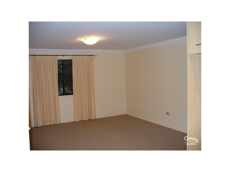 Kearneys Spring QLD 4350