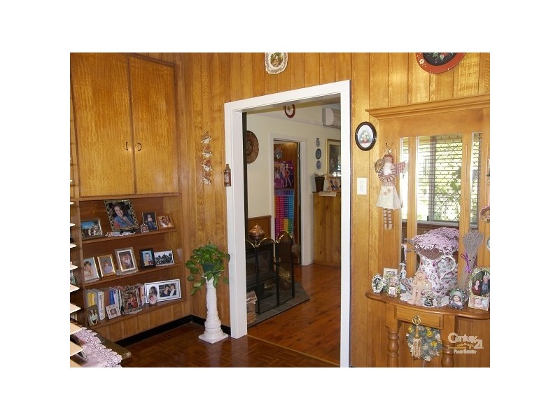 Mount Lofty QLD 4350