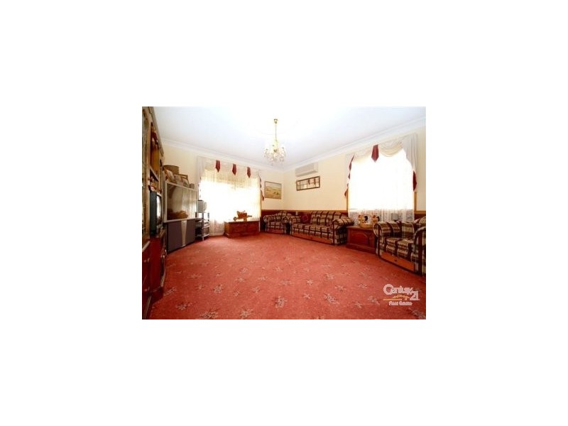 286 Hayden Street West, Mount Rascal QLD 4350