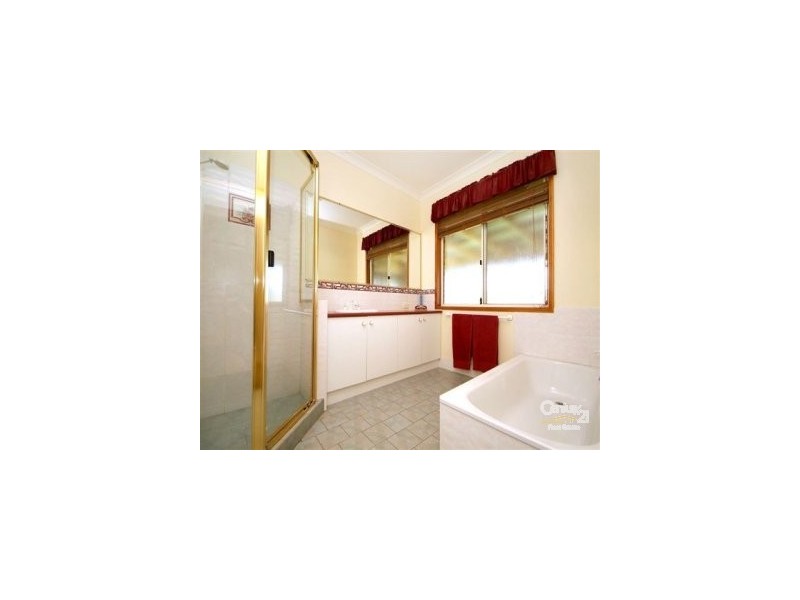 286 Hayden Street West, Mount Rascal QLD 4350