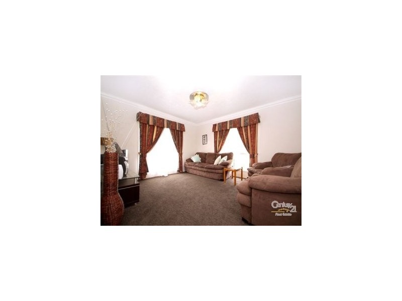 286 Hayden Street West, Mount Rascal QLD 4350