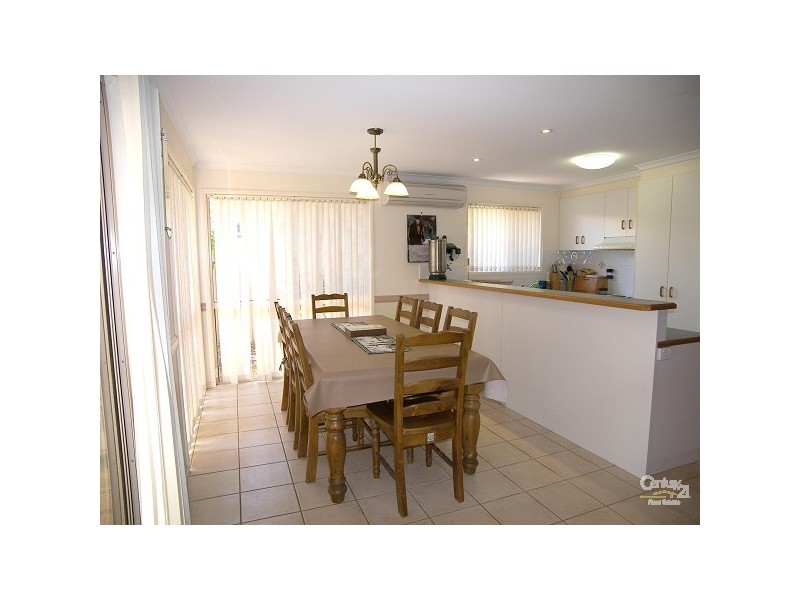 Kearneys Spring QLD 4350