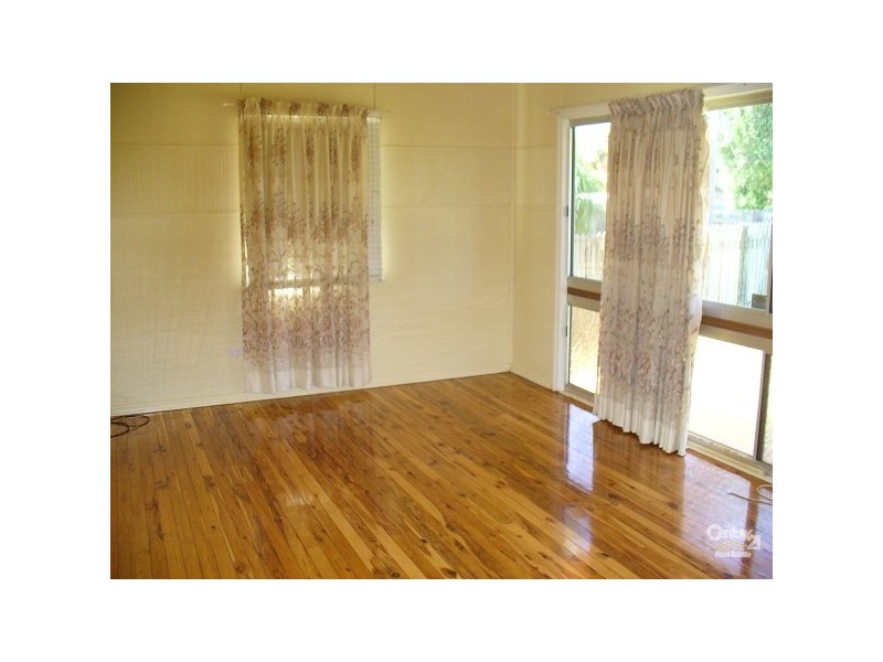 Newtown QLD 4350