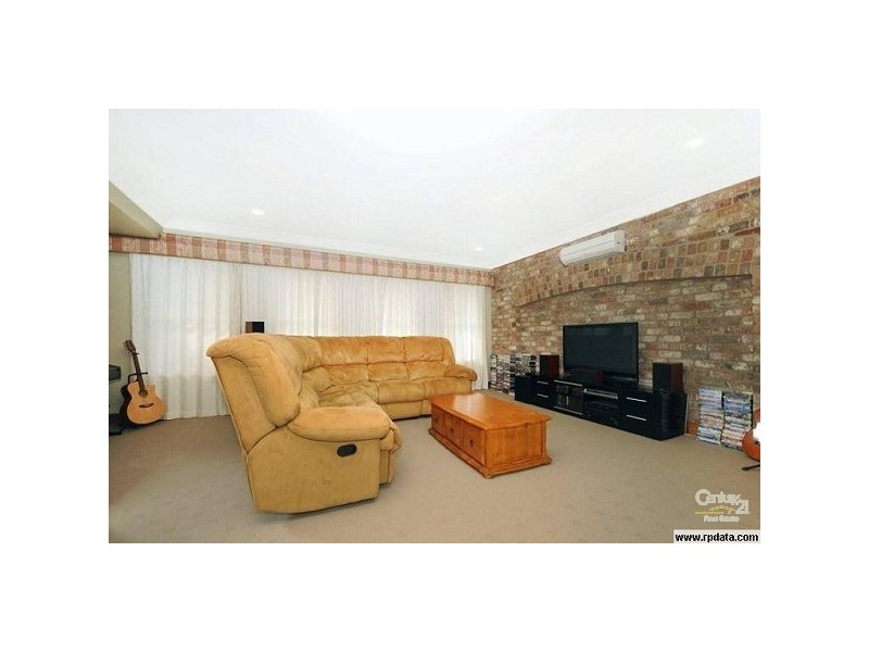 Centenary Heights QLD 4350