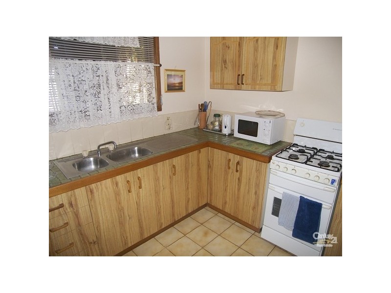 Centenary Heights QLD 4350