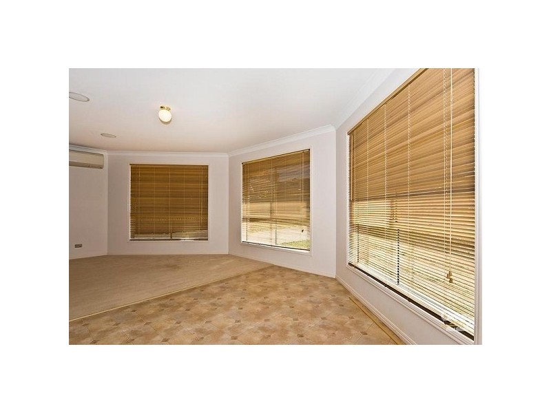 Kearneys Spring QLD 4350