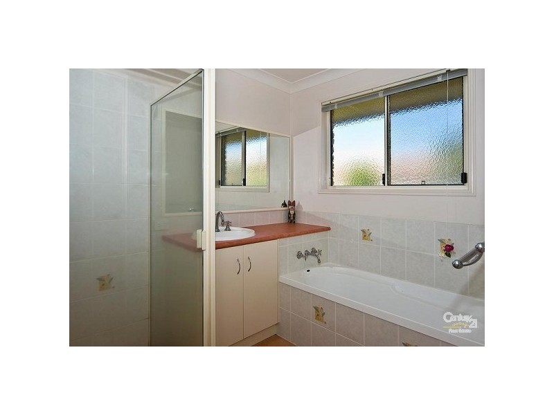 Kearneys Spring QLD 4350