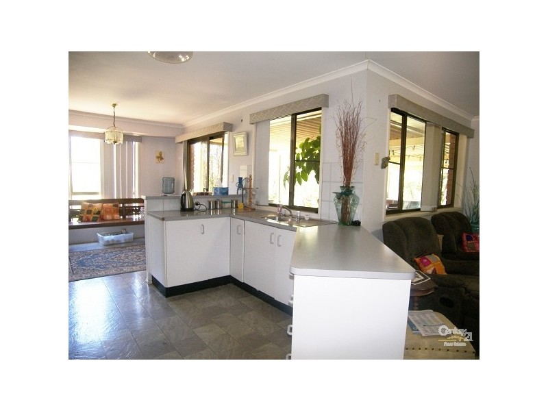 25 Graham Road, Torrington QLD 4350