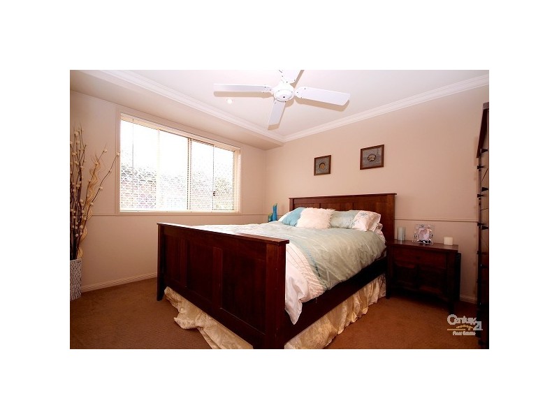 4 Jutsum Street, Middle Ridge QLD 4350