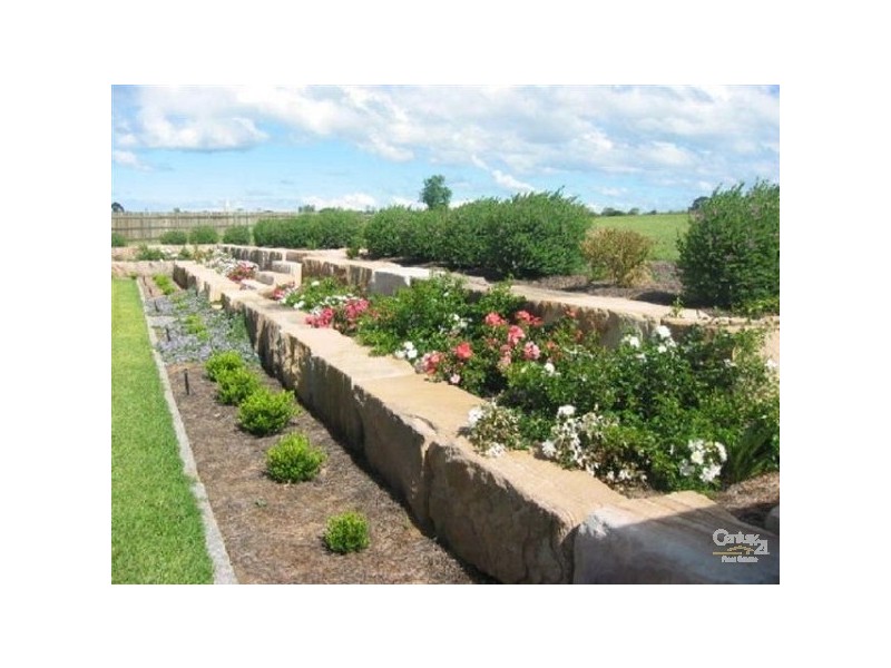29 Corfield Drive, Toowoomba QLD 4350