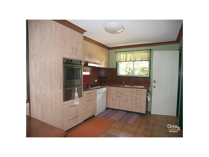 216 Alderley Street, Centenary Heights QLD 4350