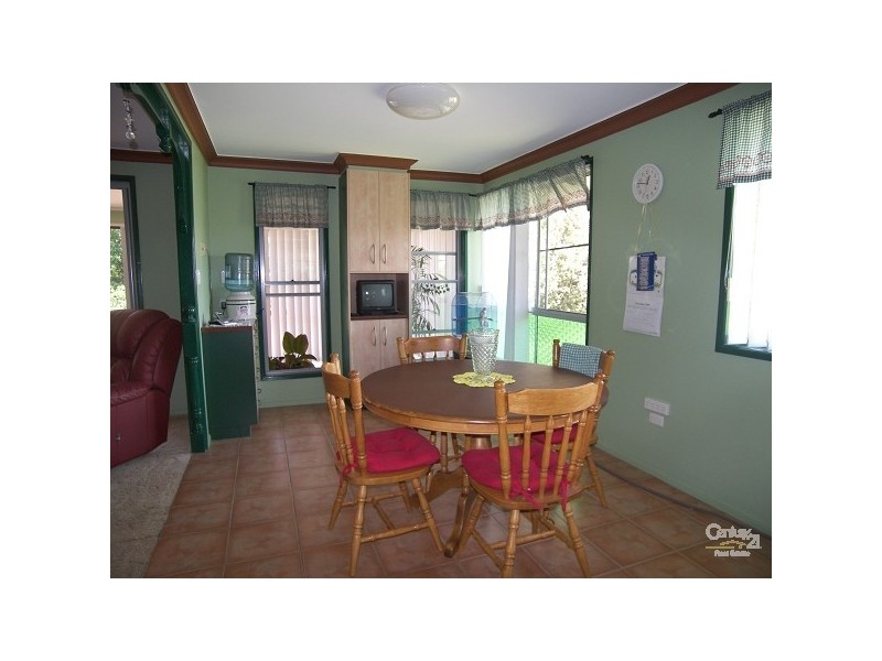 216 Alderley Street, Centenary Heights QLD 4350