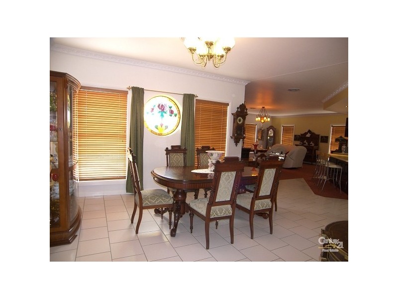 Hodgson Vale QLD 4352