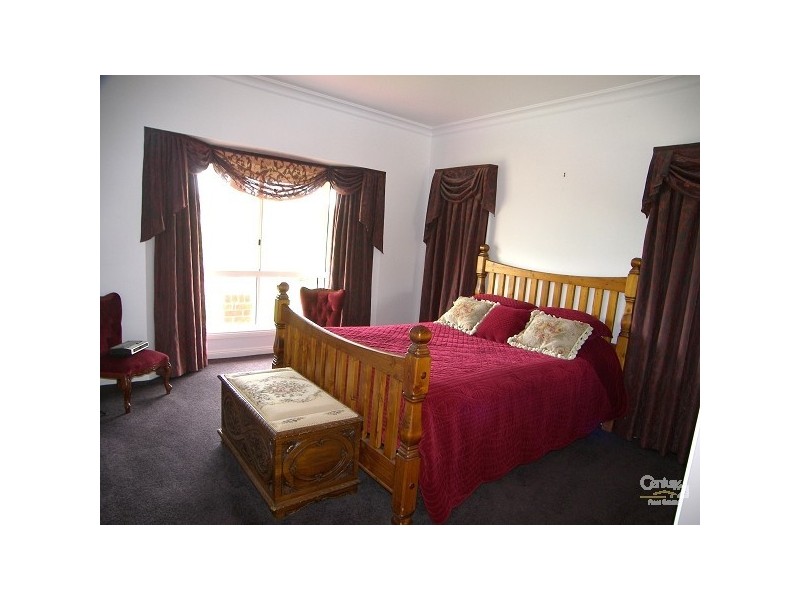 Hodgson Vale QLD 4352