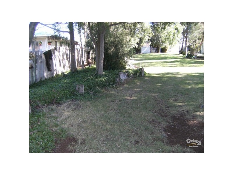1 Felton Road, Southbrook QLD 4363