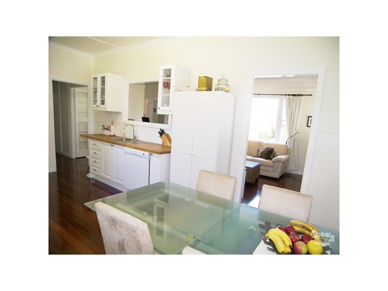 118 Perth Street, South Toowoomba QLD 4350