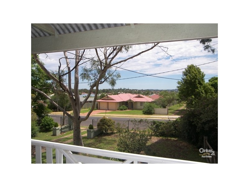 Middle Ridge QLD 4350