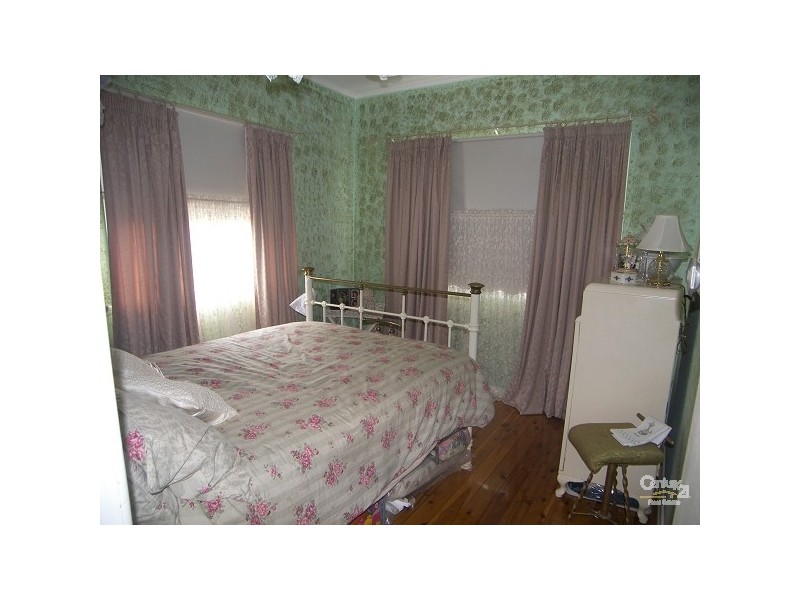 Middle Ridge QLD 4350