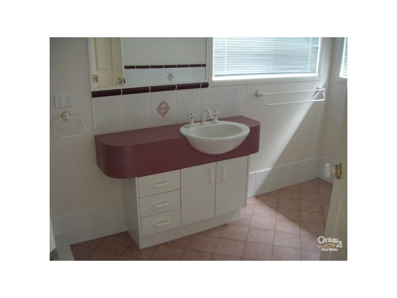 Middle Ridge QLD 4350