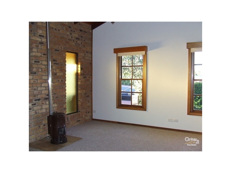 Centenary Heights QLD 4350