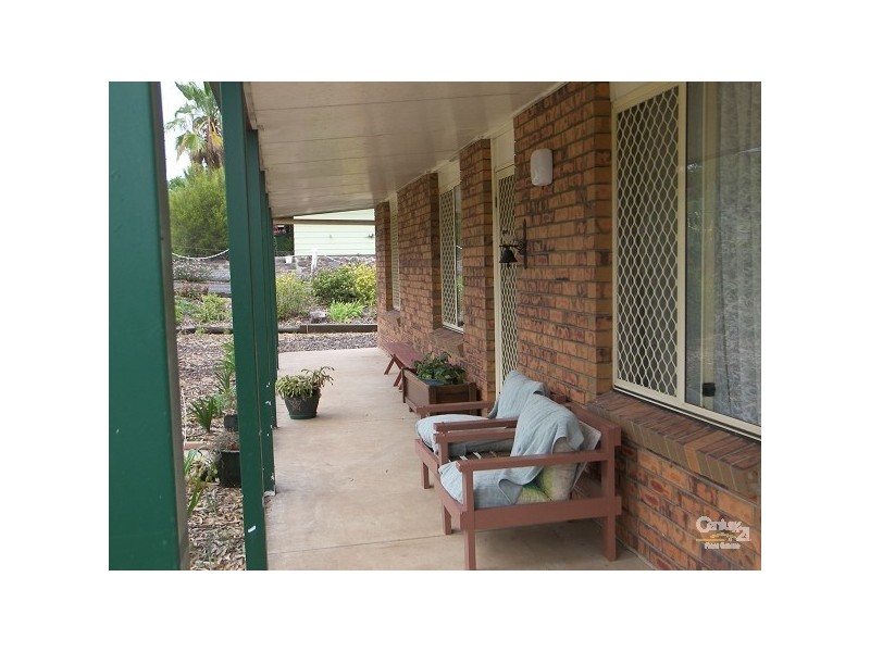 7 Emmanulla Drive, Kingsthorpe QLD 4400